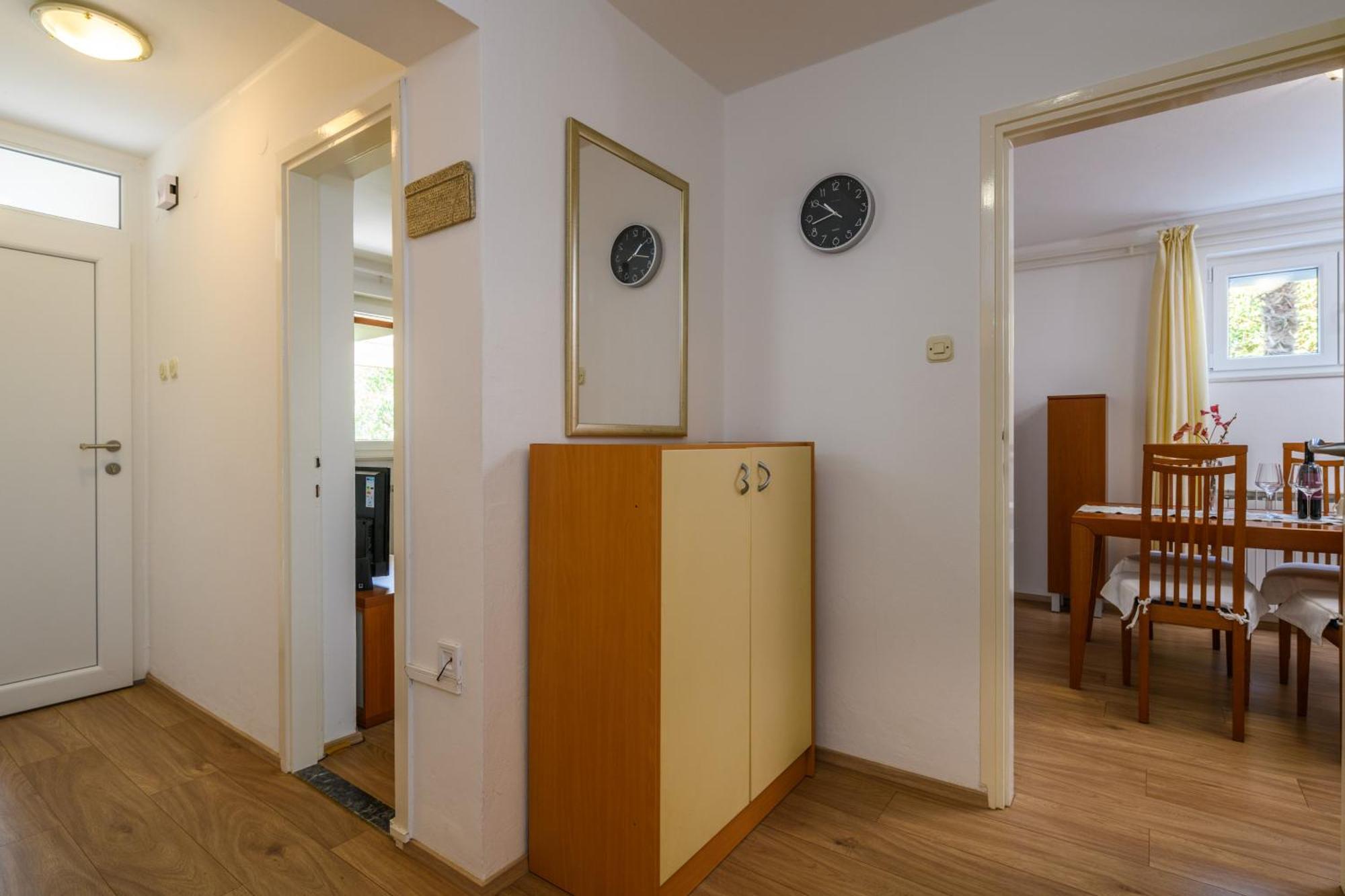 Krajcar Apartment Banjole Exterior photo
