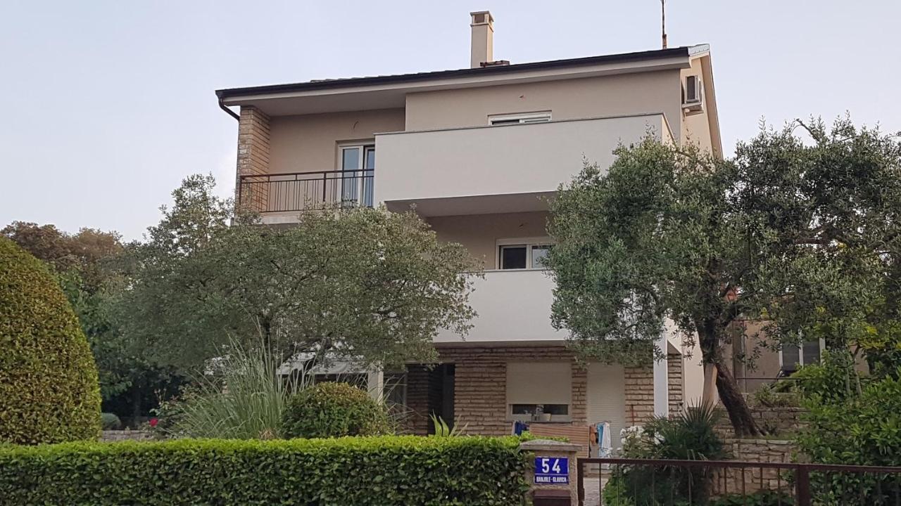 Krajcar Apartment Banjole Exterior photo